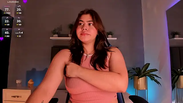 Snapshot of veronica185 chatting on 02-05-25, 06:35 veronica185 online show from 02-05-25, 06:35