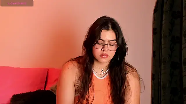 veronica185 online show from 05-26-26, 02:51