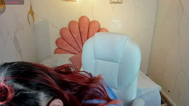 NiickyJones online show from 03-06-26, 05:37