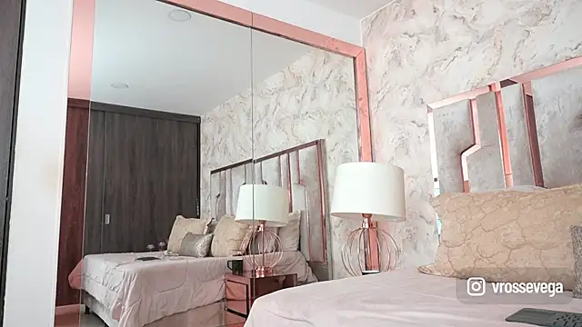 Snapshot of Rosalie_vega chatting on 01-29-25, 11:46 Rosalie vega online show from 01-29-25, 11:46