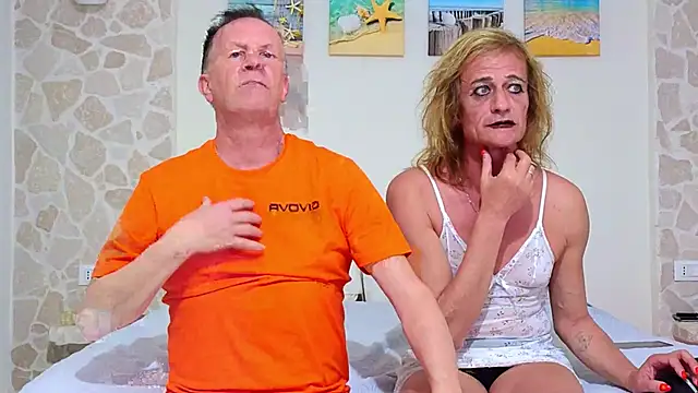 Snapshot of gigianddave chatting on 03-01-25, 09:26 gigianddave online show from 03-01-25, 09:26