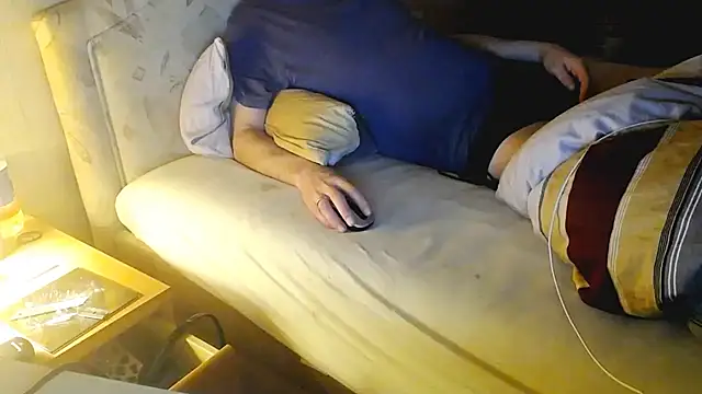 Snapshot of HornyRalfi55 chatting on 01-16-25, 12:31 HornyRalfi55 online show from 01-16-25, 12:31