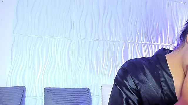 Abby  colins online show from 04-17-26, 05:49