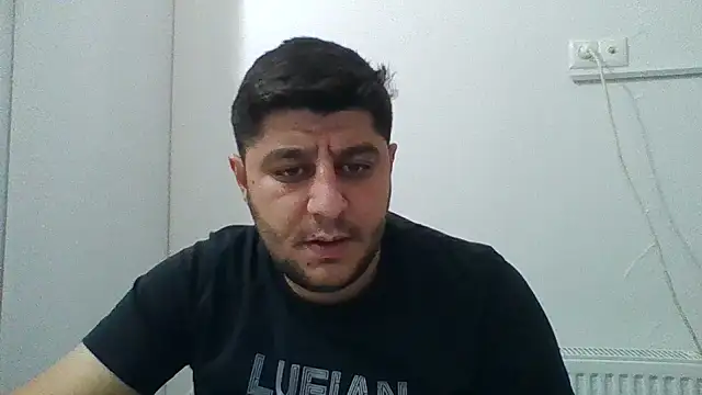 erkekkkadam online show from 12-14-25, 09:08