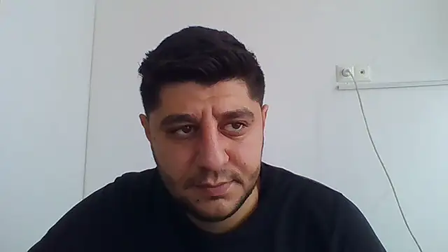 erkekkkadam online show from 12-15-25, 09:35