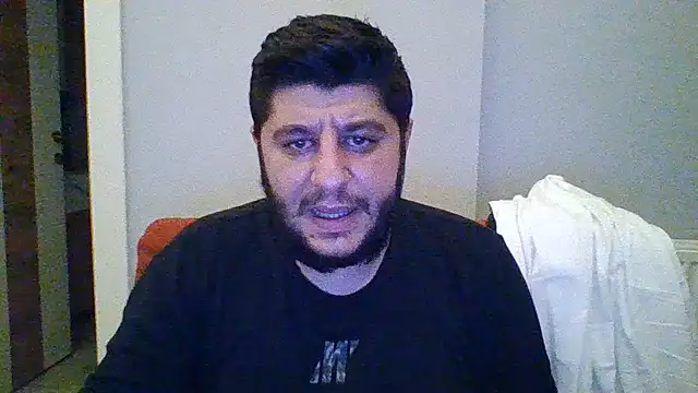 Snapshot of erkekkkadam chatting on 06-25-26, 12:21 erkekkkadam online show from 06-25-26, 12:21