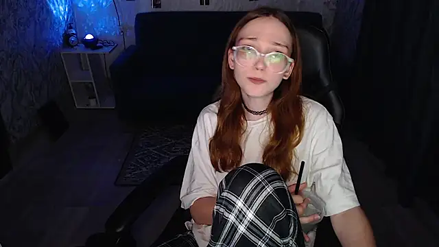 AmeliaKamishiro online show from 06-23-26, 01:14