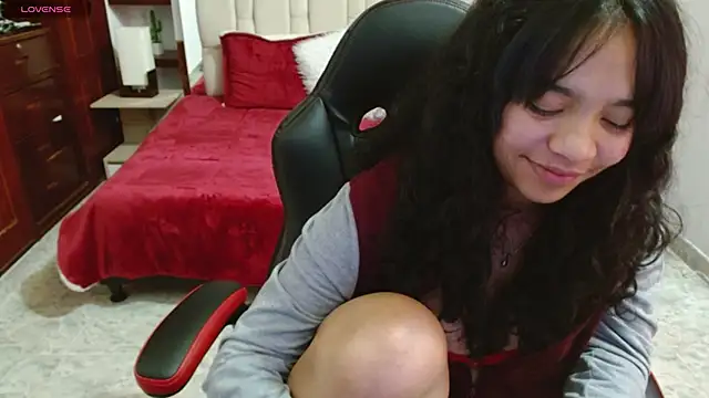 laureentt  online show from 02-20-25, 09:22