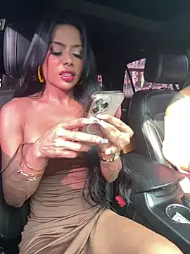 Snapshot of HOT_LADY_777 chatting on 02-16-25, 09:16 HOT LADY 777 online show from 02-16-25, 09:16