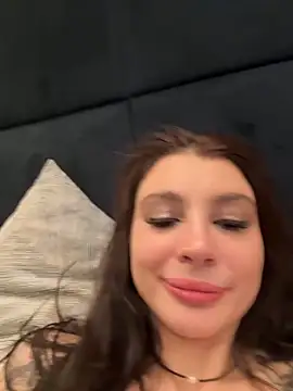 Ashley-Urban online show from 01-14-25, 10:02