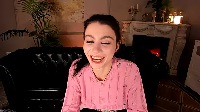 Ashley-Urban online show from 03-14-25, 01:35