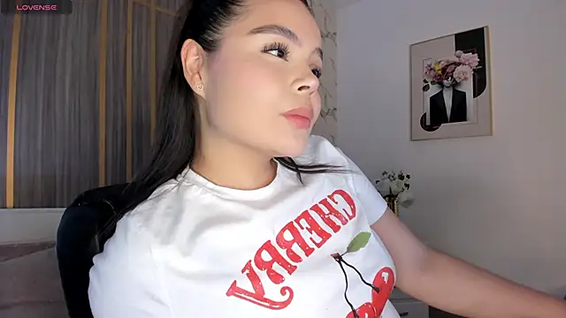 IsabellaAllen online show from 09-11-25, 11:05