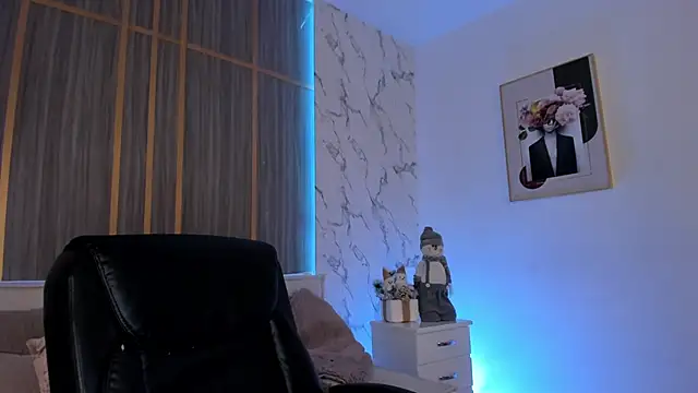 IsabellaAllen online show from 12-20-25, 12:29