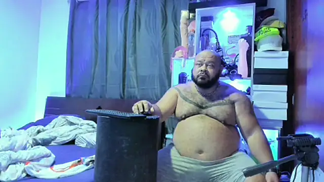 Latino bigcock online show from 02-21-25, 10:37