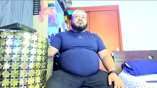 Latino bigcock online show from 07-12-26, 07:38