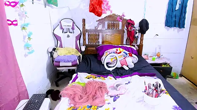 SofiaOlivares online show from 03-28-26, 02:27