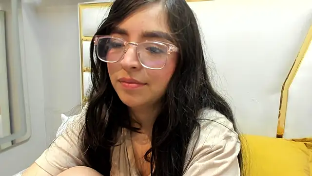 Snapshot of Eva_Macalliter chatting on 03-09-25, 08:51 Eva Macalliter online show from 03-09-25, 08:51