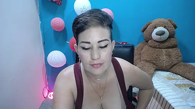 Sunny rayz  online show from 02-16-25, 03:38