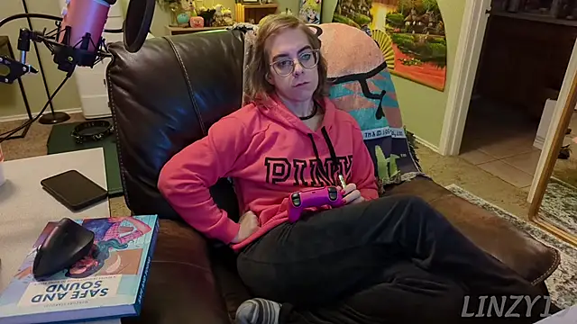 Linzy 19 online show from 02-03-25, 04:25