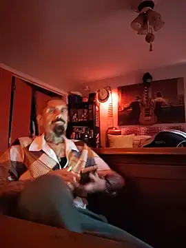 RoosterWabbit online show from 05-16-26, 11:09