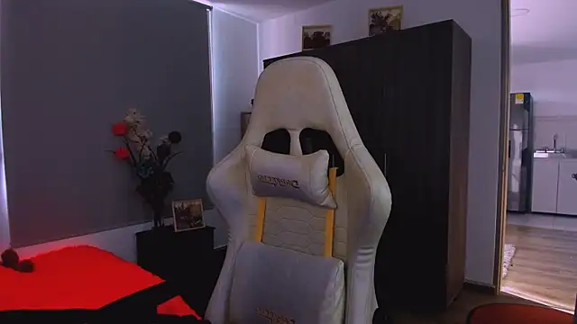 ScarlettMalbec online show from 02-05-26, 09:41