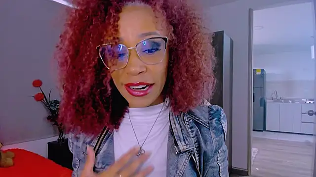 ScarlettMalbec online show from 04-15-26, 08:53