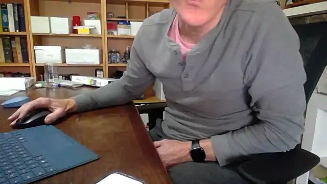 Snapshot of jiggy77777 chatting on 10-09-25, 03:04 jiggy77777 online show from 10-09-25, 03:04