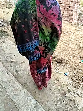 COUPLLE VILLAGE online show from 02-25-25, 03:42