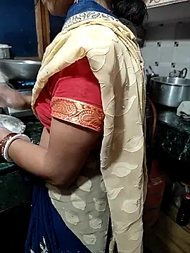 COUPLLE VILLAGE online show from 03-19-25, 03:30