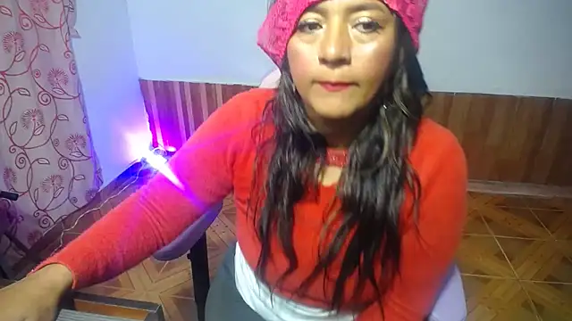 Snapshot of daleska_ayala_1 chatting on 02-22-25, 10:52 daleska ayala 1 online show from 02-22-25, 10:52