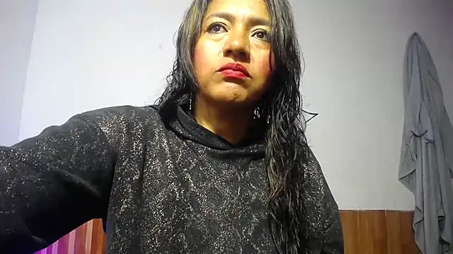 Snapshot of daleska_ayala_1 chatting on 02-23-25, 09:59 daleska ayala 1 online show from 02-23-25, 09:59