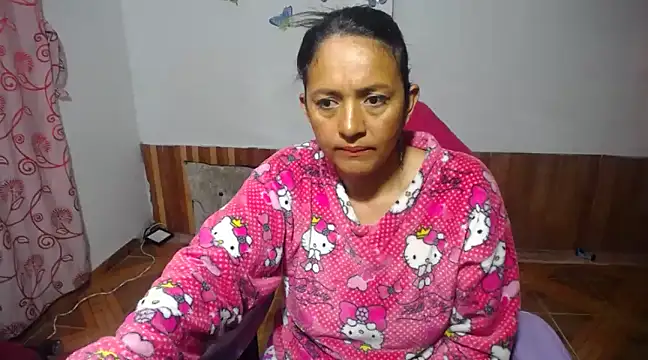 Snapshot of daleska_ayala_1 chatting on 03-07-25, 01:09 daleska ayala 1 online show from 03-07-25, 01:09