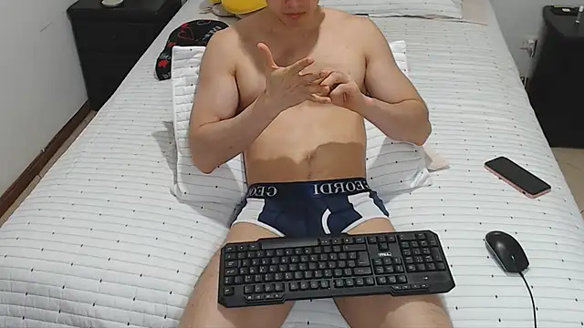 JahsHot online show from 12-24-24, 02:54