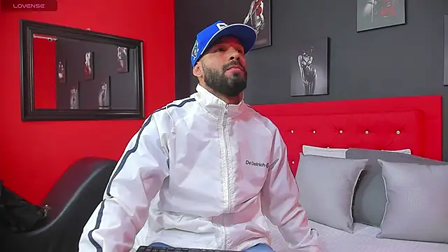 Thiagogomez online show from 02-28-25, 12:20