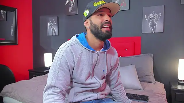 Thiagogomez online show from 03-19-25, 12:23