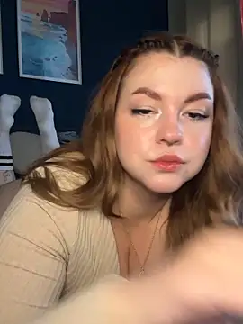 VictoriaLaFleur online show from 10-22-25, 01:22