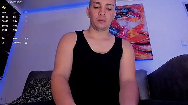 Snapshot of JUANDIAMONDS98 chatting on 01-29-25, 12:45 JUANDIAMONDS98 online show from 01-29-25, 12:45