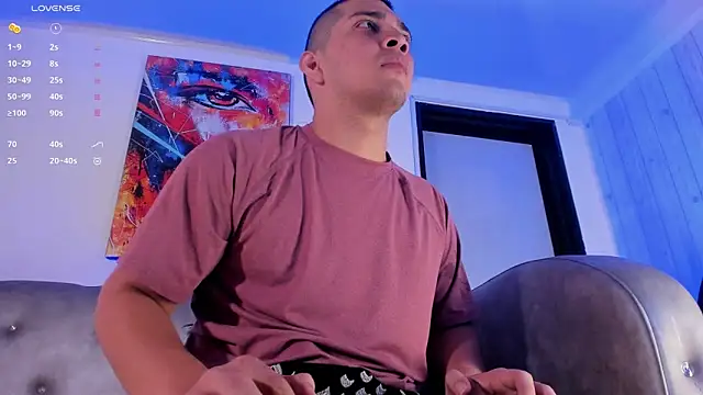 Snapshot of JUANDIAMONDS98 chatting on 02-05-25, 12:49 JUANDIAMONDS98 online show from 02-05-25, 12:49