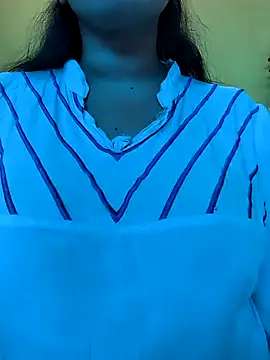 Snapshot of lovely_zara chatting on 02-03-25, 08:46 lovely zara online show from 02-03-25, 08:46