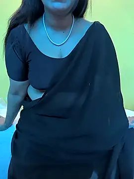 Snapshot of lovely_zara chatting on 02-17-25, 07:58 lovely zara online show from 02-17-25, 07:58