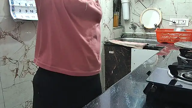 bhabhisexxy 880 online show from 01-08-26, 02:25