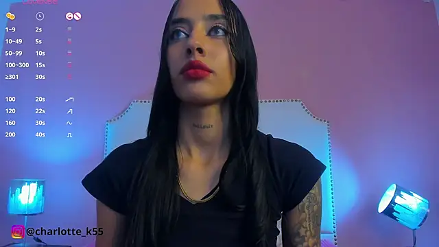 Snapshot of charlotte_kisss chatting on 01-06-25, 05:06 charlotte kisss online show from 01-06-25, 05:06