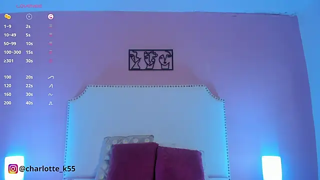 Snapshot of charlotte_kisss chatting on 01-09-25, 08:01 charlotte kisss online show from 01-09-25, 08:01