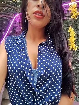 Astrid-- online show from 10-09-25, 07:56