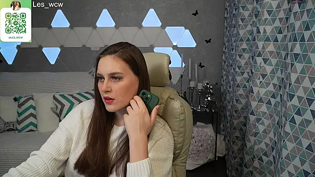 HarleyDeess online show from 02-06-25, 10:10