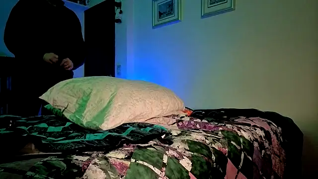 HandsumHungDaddy online show from 03-17-26, 10:07