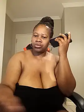 bustylisa1983 online show from 03-28-26, 04:23