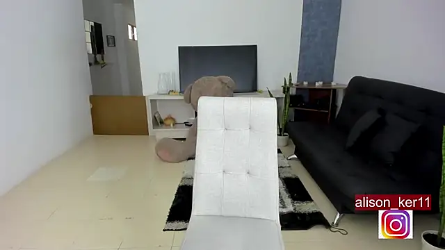 Snapshot of alison-ker3 chatting on 12-12-24, 11:40 alison-ker3 online show from 12-12-24, 11:40