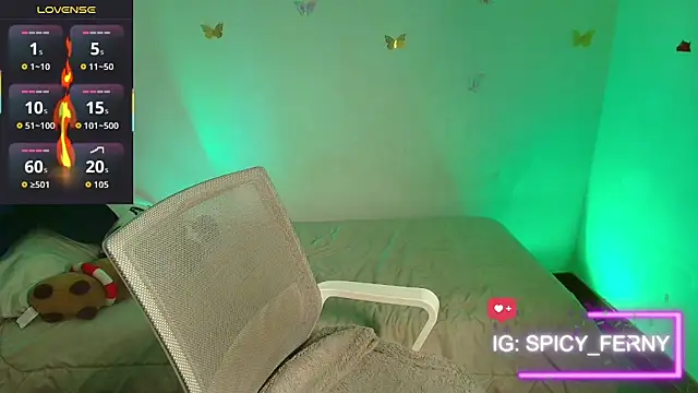 Snapshot of 9_Fernanda_9 chatting on 04-18-26, 07:29 9 Fernanda 9 online show from 04-18-26, 07:29