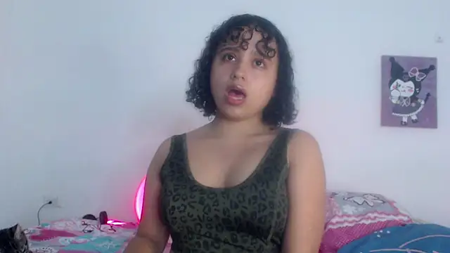 lou cute online show from 02-06-25, 04:10